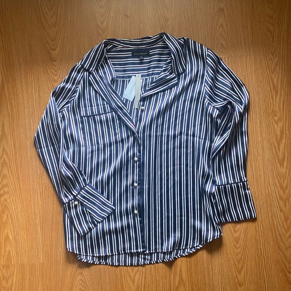 Banana Republic Tops - NWT Banana Republic Blouse